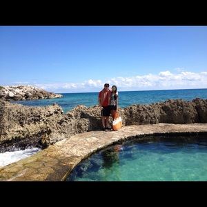 Meet your Posher, Mel